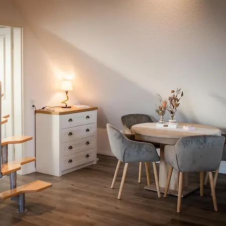 Apartment Canhusen *